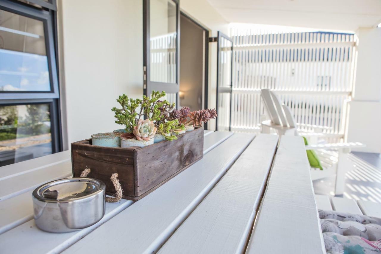 Three Feathers Cottages 랑게바안 외부 사진
